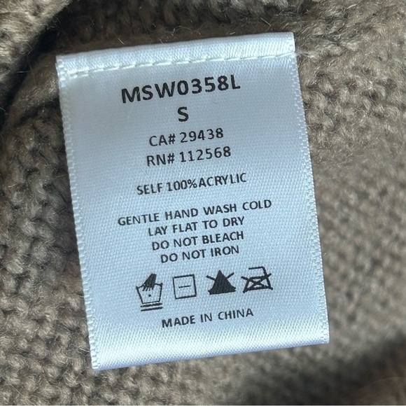 NWT Miss Me Women’s Sweater Small Beige Brown Collared Knit Pullover - Picture 6 of 6